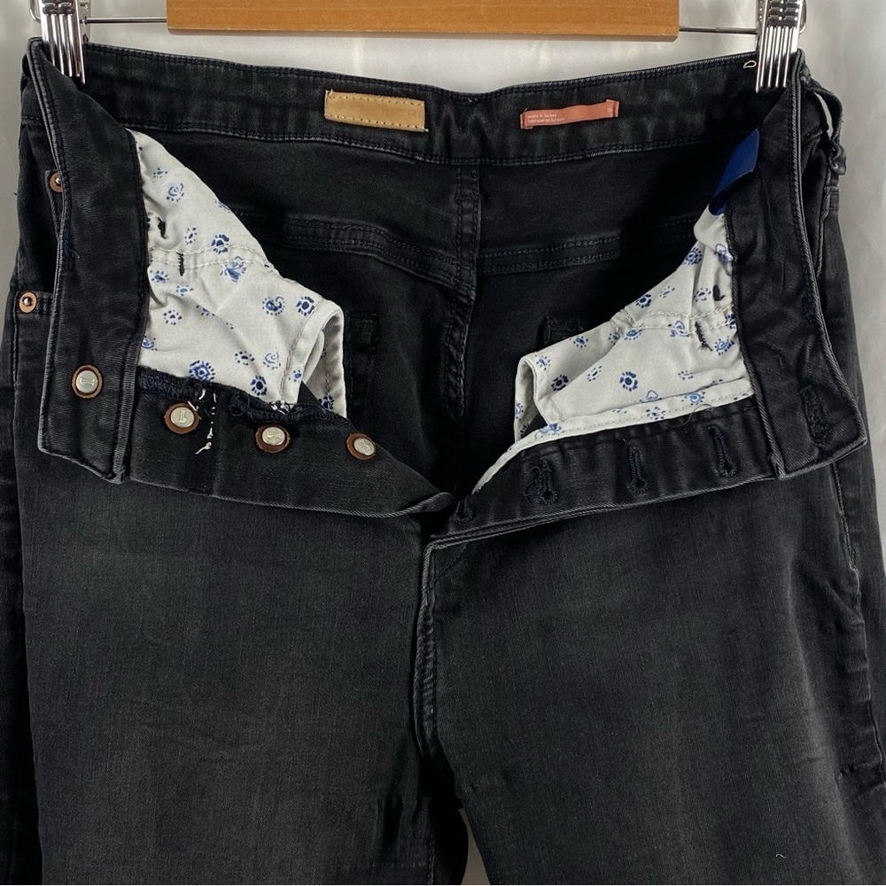 Pilcro Anthropologie The Icon Classic Black Flare Jeans Goth Boho Size 30 - Picture 6 of 16